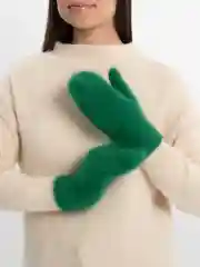 Зеленый варежки зимние, ангорковые, на плюше