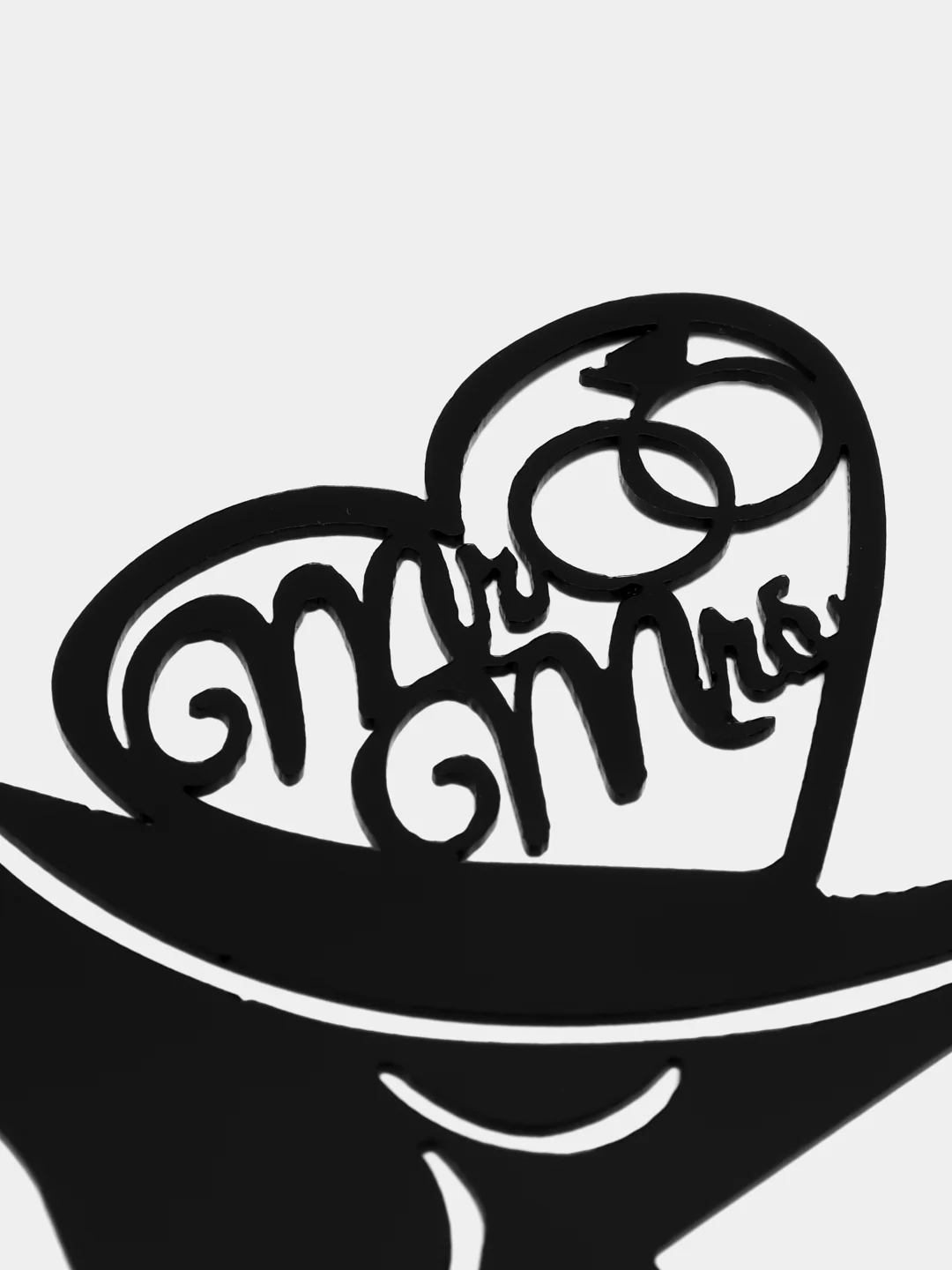 Золотой топпер для украшения свадебного торта молодожены "Мистер и Миссис"