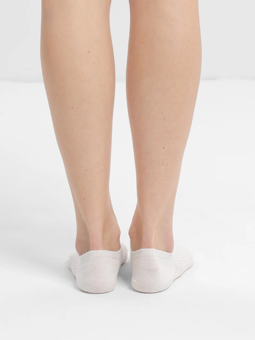 Белый носки женские короткие с силиконовой вставкой POOPSOCKS, цветные