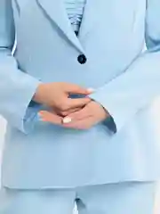 Голубой женский костюм тройка