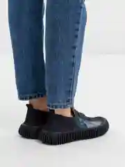 Бежевый слипоны женские