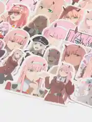 Белый наклейки , стикеры, Стикерпак 02 аниме Милый во Франксе, 60 шт  "Darling in the Franxx"