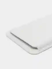 Белый картхолдер MagSafe Wallet для iPhone