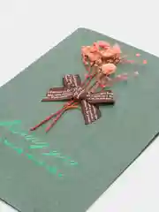 Тёмно-бирюзовый арт Открытки с настоящими сухими цветами, 10*14,5 см, в конверте. Гербарий
