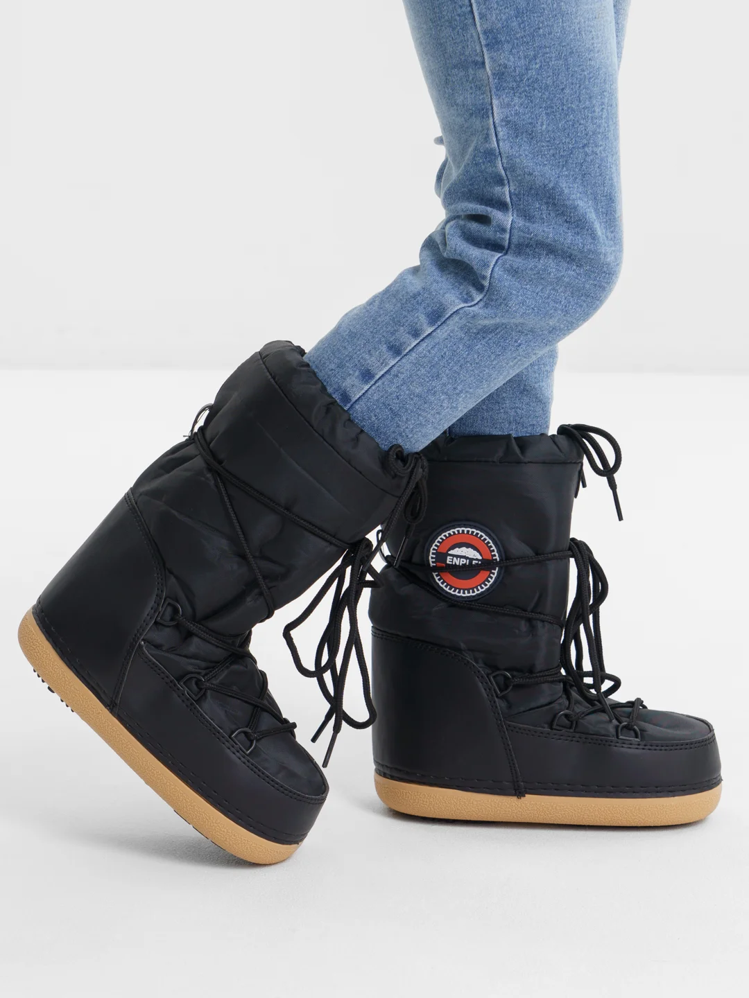 Белый сапоги SNOWBOOTS NG-0011