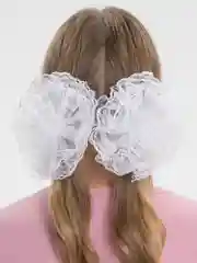 Пышный бант с кружевом
