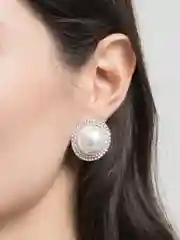 Круглые серьги, сережки женские, гвоздики со стразами и жемчугом