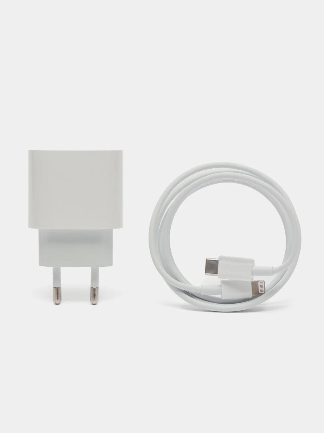 Белый зарядное устройство для iPhone с кабелем Type-C/Lightning, 20W (для iPhone)