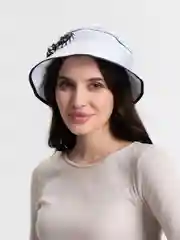 Шляпа летняя