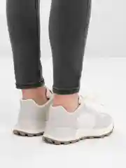 Молочный женские кроссовки