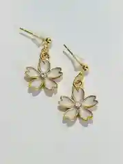 Сережки женские, с подвеской цветком