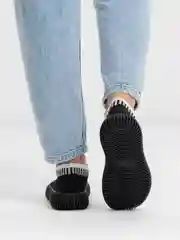 Черный слипоны женские