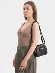 Черный сумка кросс-боди через плечо / женская сумка на плечо из экокожи/ городская / черная /
