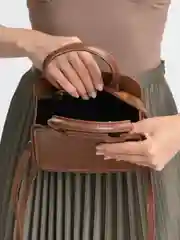 Коричневый сумка женская, через плечо