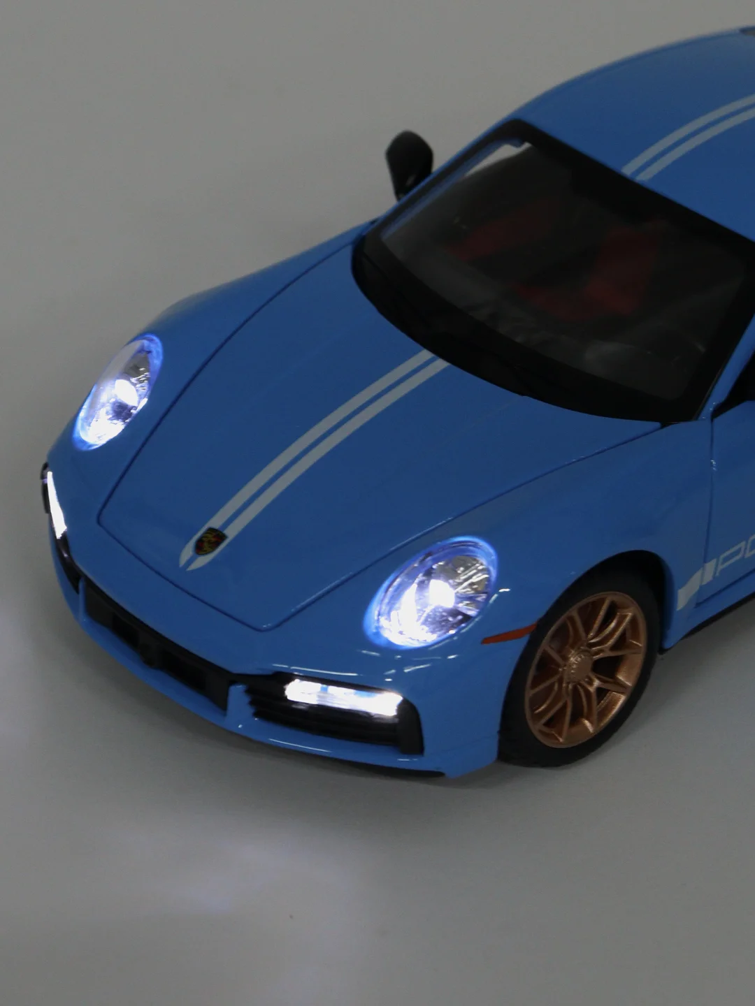 Голубой porshe 911 Turbo S 1:24 MiniAuto