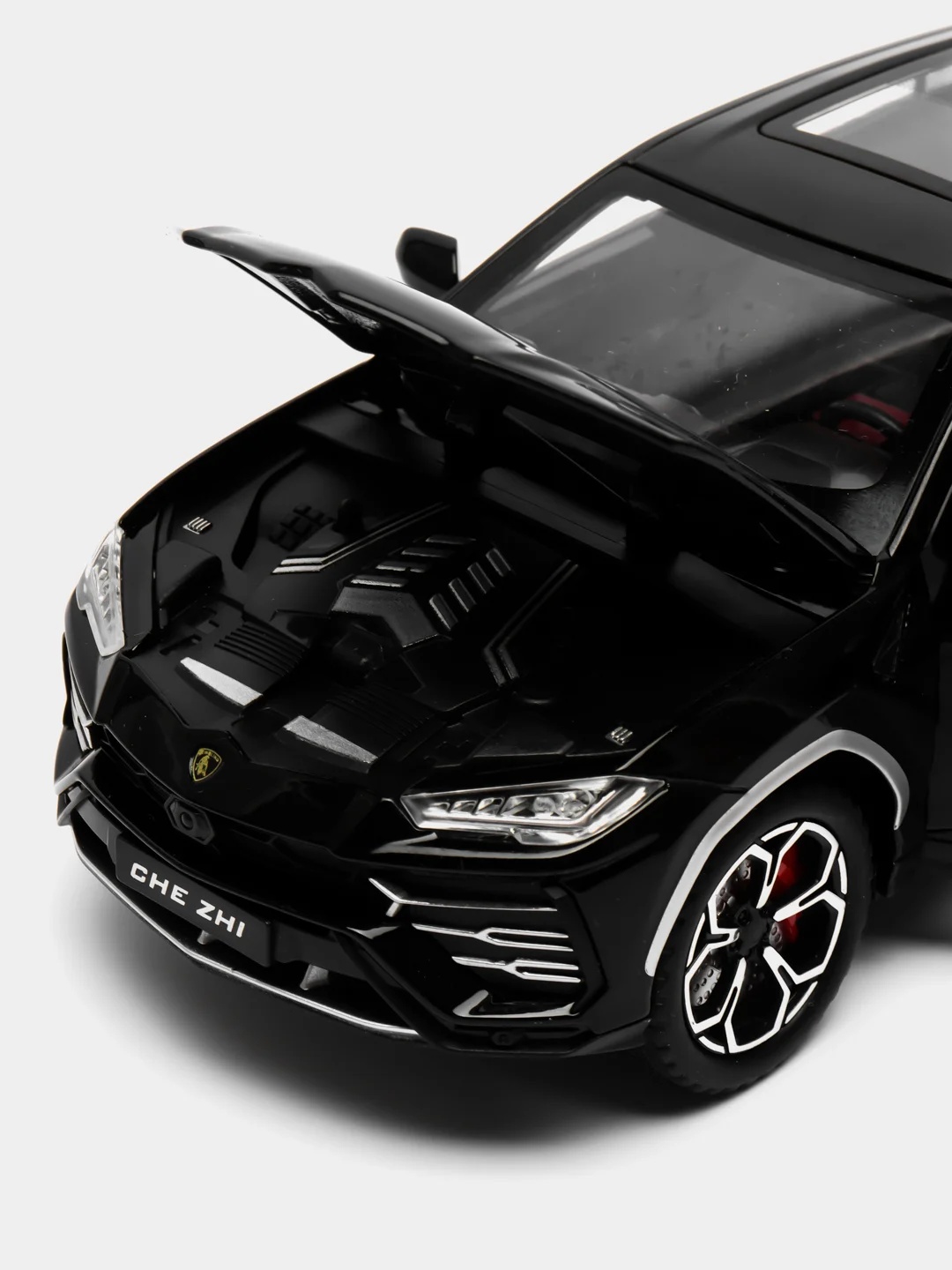 Черный металлическая модель Lamborghini Urus 1:24 CZ141A