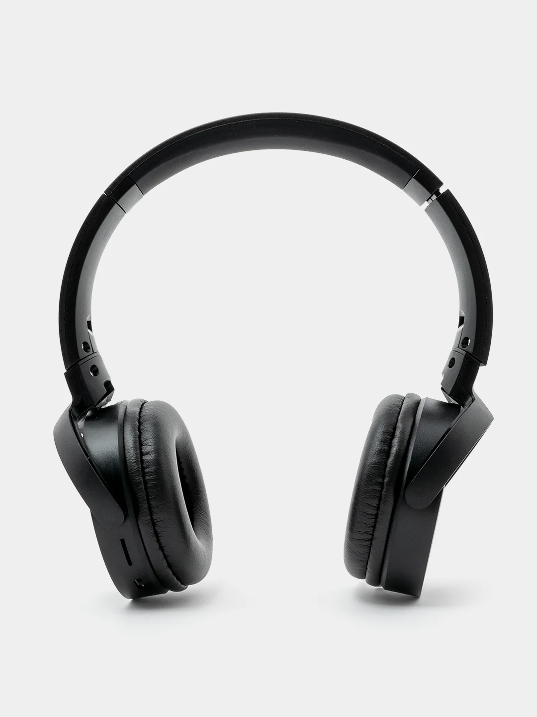 Черный наушники беспроводные полноразмерные Miccell VQ-B02