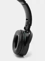 Черный наушники беспроводные полноразмерные Miccell VQ-B02