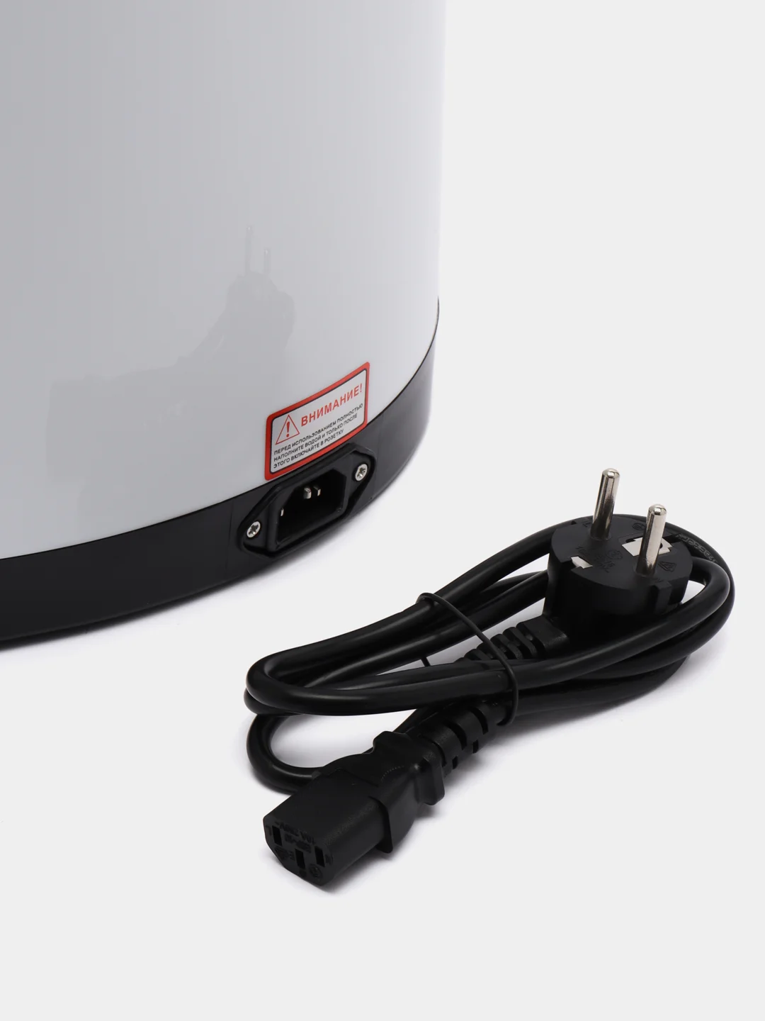 Белый термопот электрический BQ TP501, вращение на 360, 12 температурных режимов, 5 л, 1400 Вт