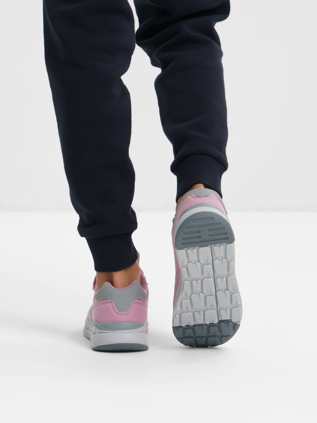 Розовый кроссовки детские легкие беговые INDIGO KIDS