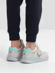 Бежевый кроссовки детские легкие беговые INDIGO KIDS