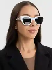 Белый женские солнцезащитные очки