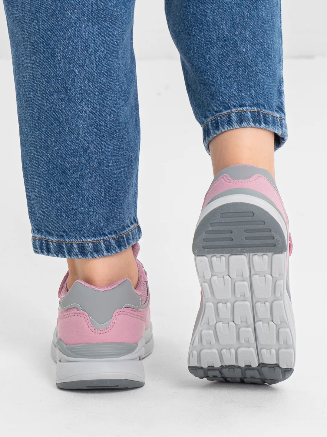 Розовый кроссовки детские легкие беговые INDIGO KIDS