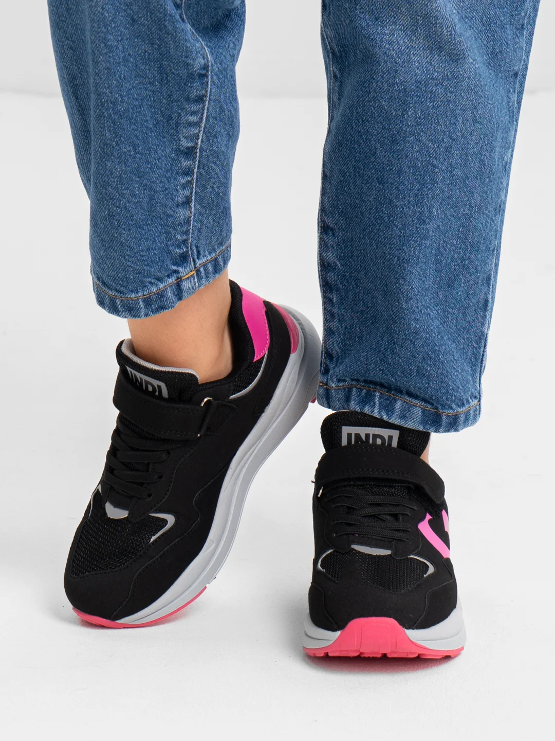 Фуксия кроссовки детские легкие беговые INDIGO KIDS