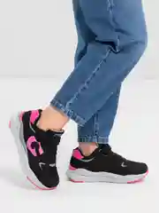 Фуксия кроссовки детские легкие беговые INDIGO KIDS