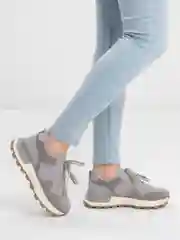 Серый женские кроссовки