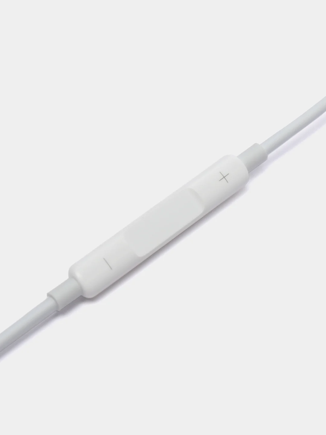Белый переходник AUX на iPhone Lightning FaisON P-18 с регулятором громкости, 12 см