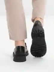 Черный лоферы женские
