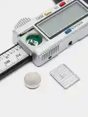 Серебряный штангенциркуль электронный с LCD дисплеем цифровой 150 мм