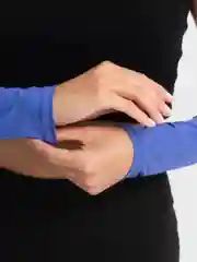 Синий спортивный рукав
