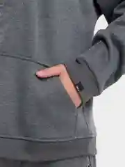 Серый костюм мужской, спортивный