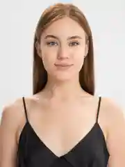 Угольный серьги-гвоздики женские