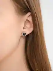 Угольный серьги-гвоздики женские