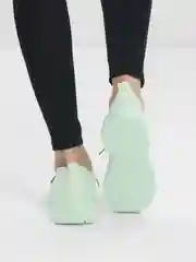 Салатовый кроссовки женские, летние