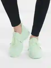 Салатовый кроссовки женские, летние