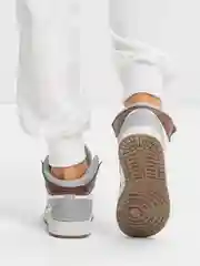 Терракотовый кроссовки высокие, баскетбольные