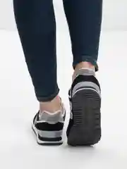 Багровый кроссовки мужские, женские