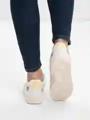 Алый кроссовки мужские, женские