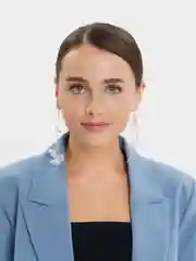 Серьги длинные ассиметричные "Белые цветы"