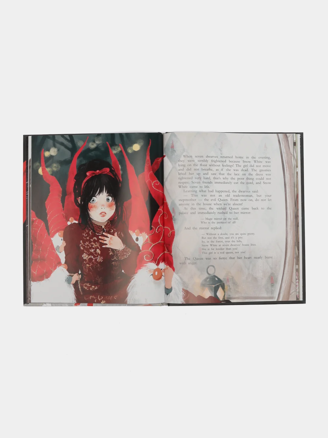 Snow White (Белоснежка на англ. языке)