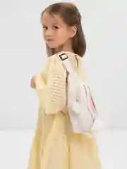 Белый маленький рюкзак