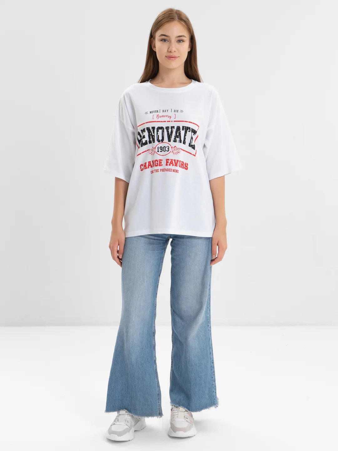 Белый женская футболка свободного кроя, однотонная, oversize, с принтом RENOVATE