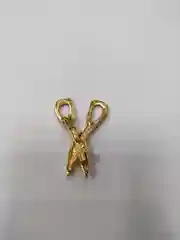 Золотой брошь "Ножницы"