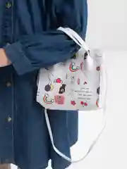 Кораллово-розовый сумка детская с принтом