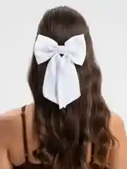 Бант атласный белый на заколке
