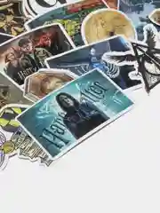 Черный стикерпак набор наклеек "Гарри Поттер" 50 штук, наклейки на телефон, чемодан, ноутбук